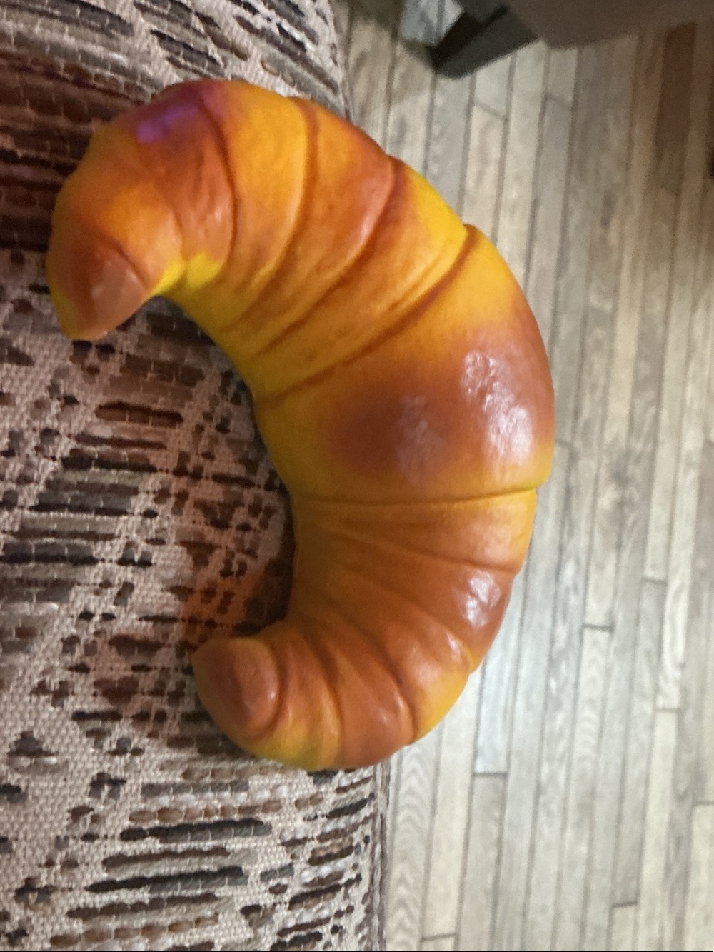 Squishy croissant